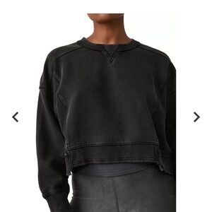 FREE PEOPLE movement oversized crop sweatshirt